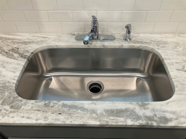 Building Photo - 22826 Ephesus Ave