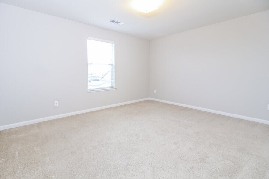 Building Photo - 309 Meadow View Ln