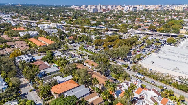 Building Photo - 3130 Bird Ave