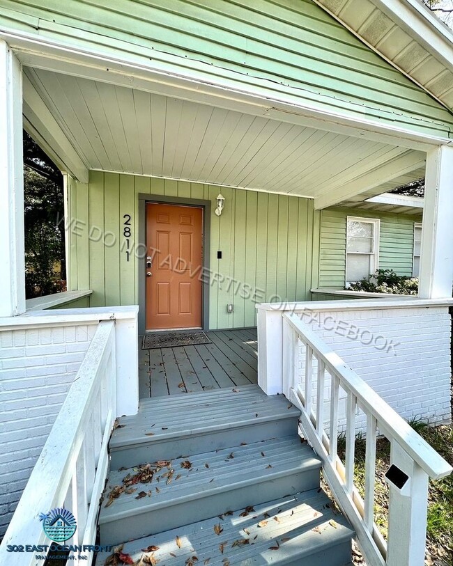 Building Photo - Beautiful 2 bedroom / 1 bathroom home now available for rent!