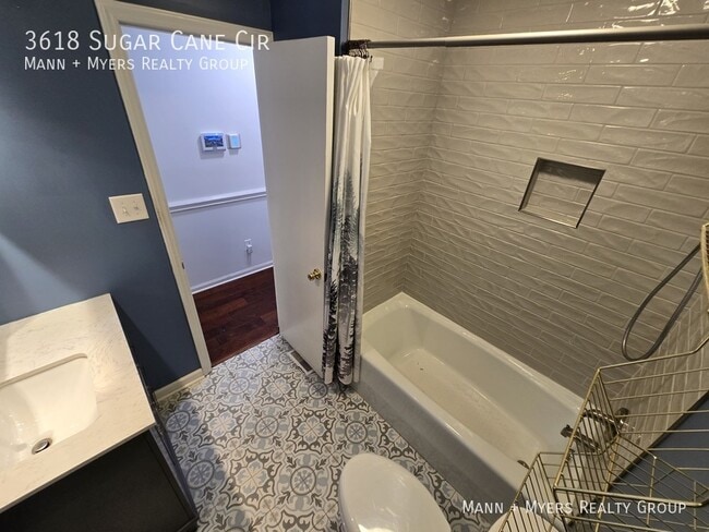 Building Photo - 3618 Sugar Cane Cir