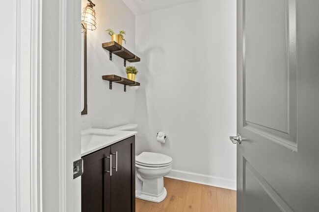 Building Photo - 297 Auden Ave