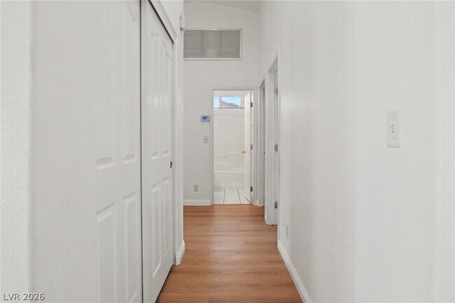 Building Photo - 6671 E Walnut Canyon Dr