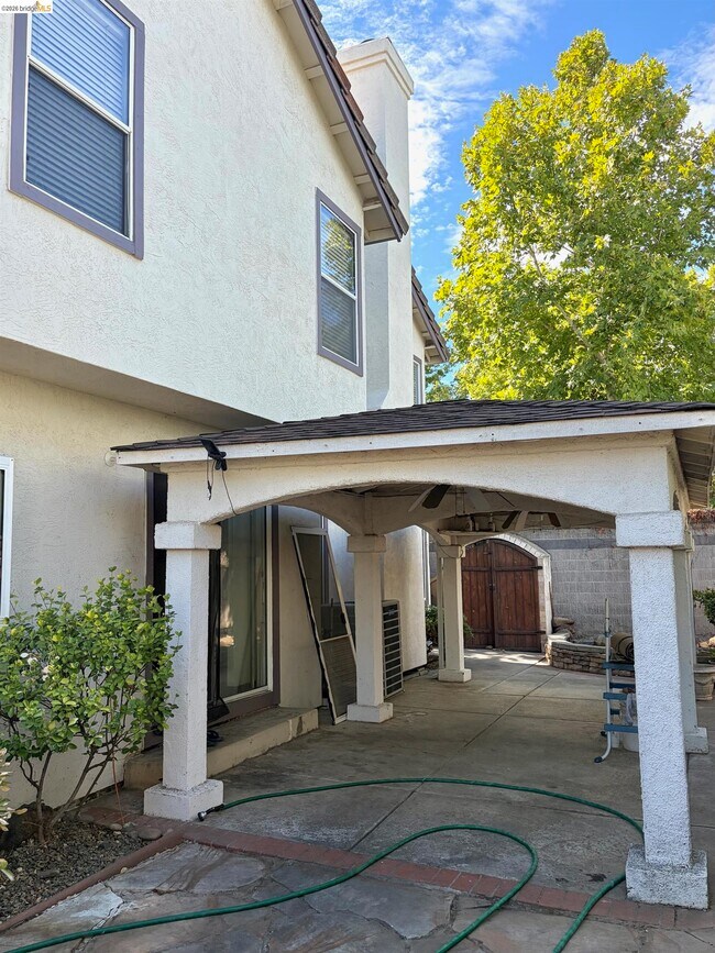 Building Photo - 7 Goldmeadow Ct