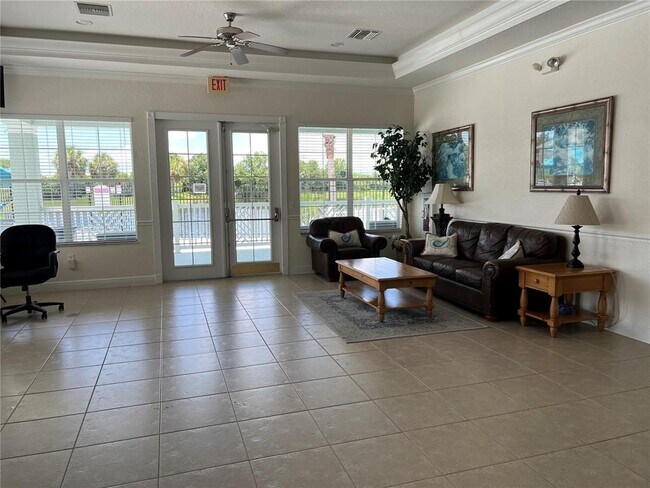 Building Photo - 6431 Cypressdale Dr