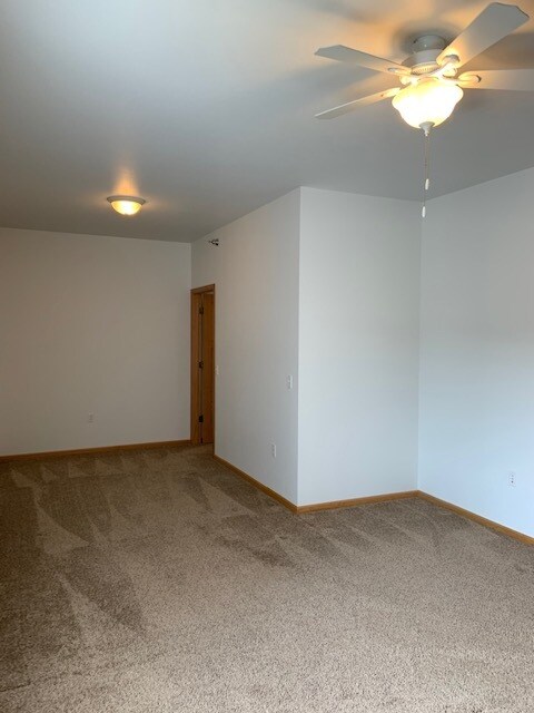 Building Photo - 3636 Calvert Rd