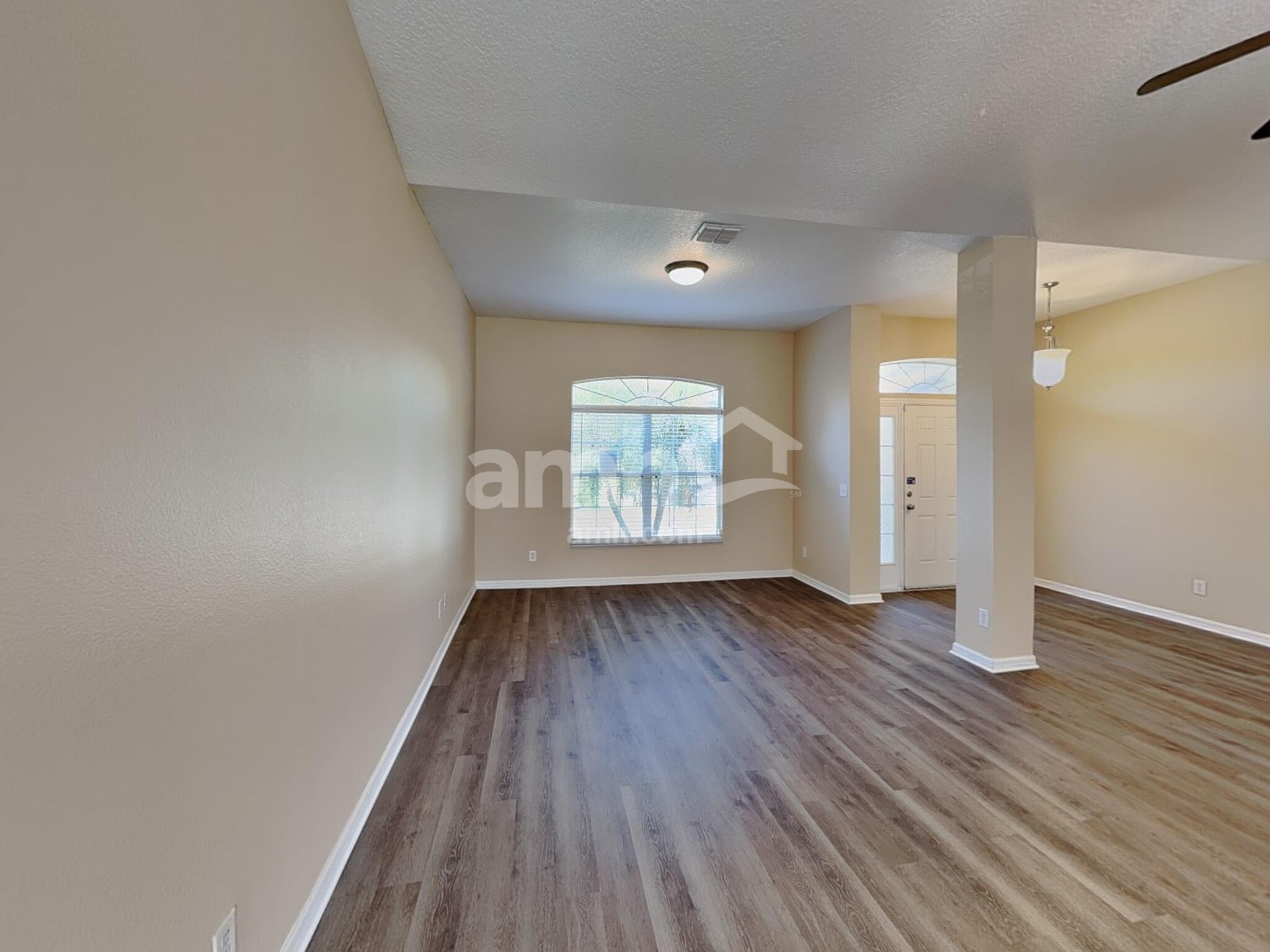 Building Photo - 543 Hearthglen Blvd