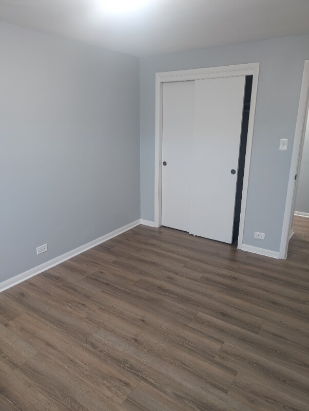 Building Photo - 3205 W 97th St