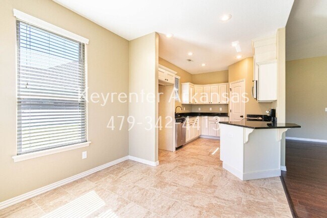 Building Photo - 4870 Castlewood Ln