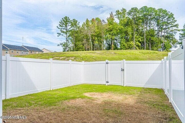 Building Photo - 1210 Gracie Ln