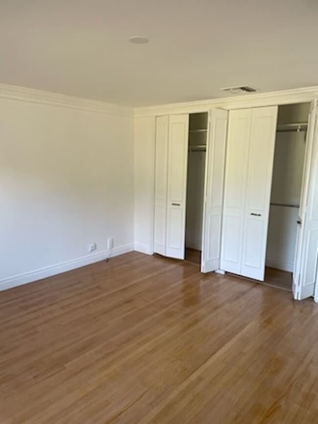 Building Photo - Wonderful Newly Remodeled Ranch Style Home in Prime San Marino