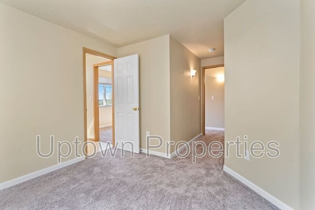 Building Photo - 14158 SE Summerfield Loop
