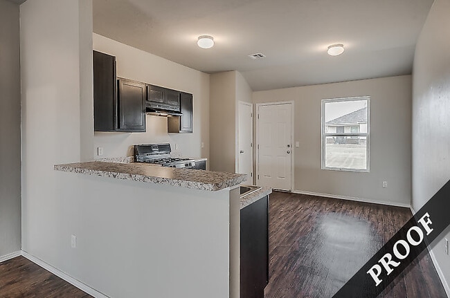 Building Photo - 7641 Leichter Ave