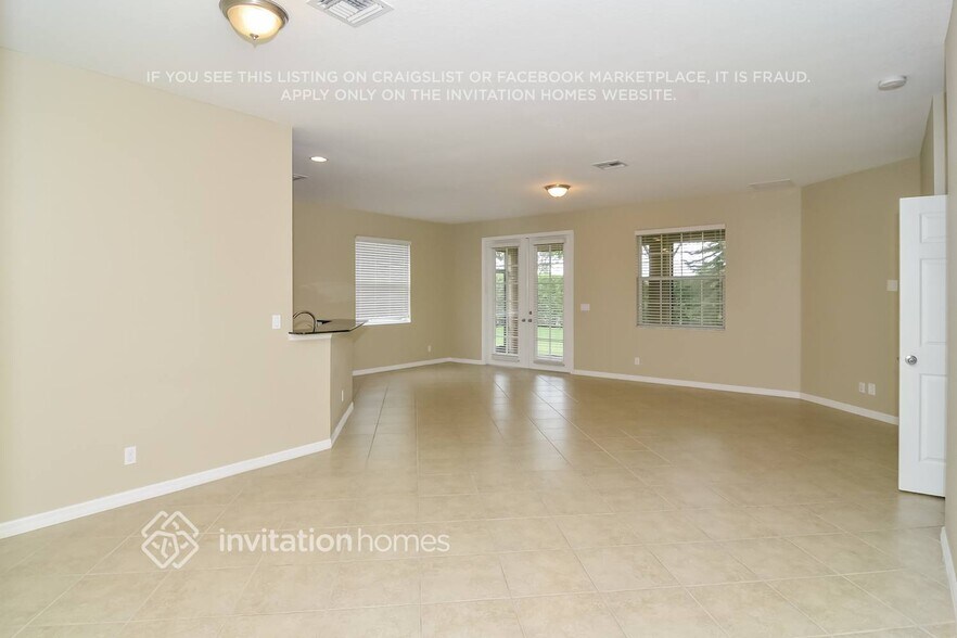 Building Photo - 10745 Willow Oak Ct
