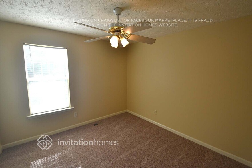 Building Photo - 12 Hale Haven Dr