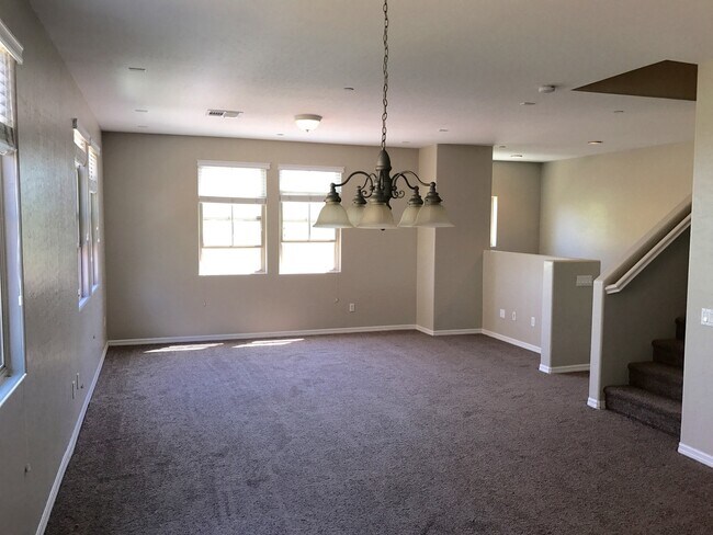 Building Photo - Coming Soon - 3 Story Town Home - Gated Community / Pool