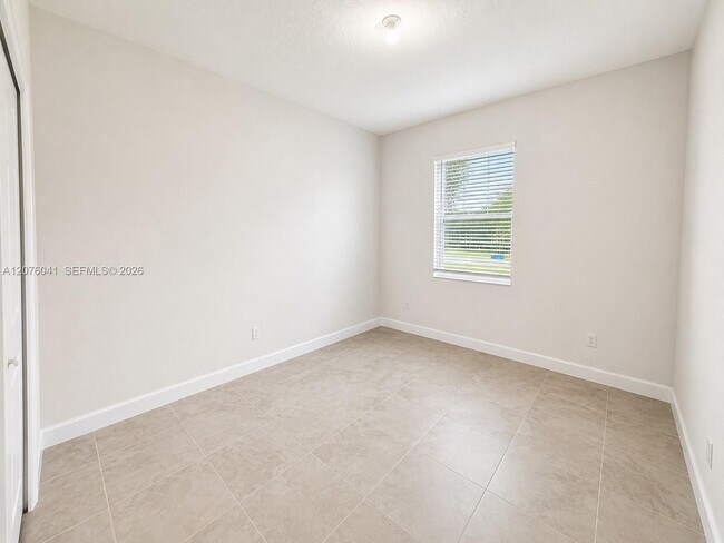 Building Photo - 1706 Pelican Post Pl