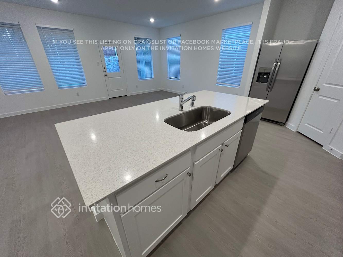 Building Photo - 327 Sedalia Trl