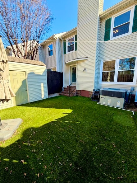 Building Photo - 3058 Dupree Dr SW