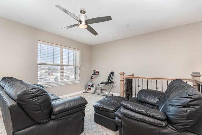 Building Photo - 253 Masters Dr