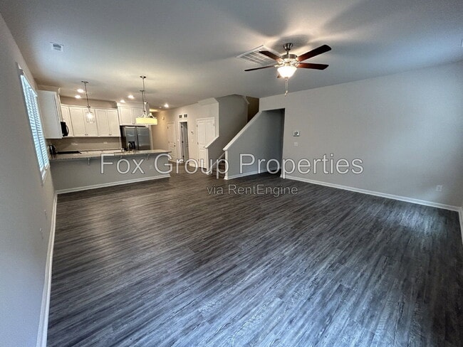 Building Photo - 8236 McCormick St