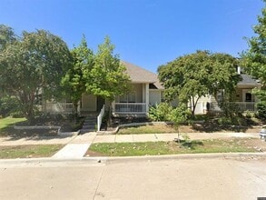 Building Photo - 1009 Stolte Ct