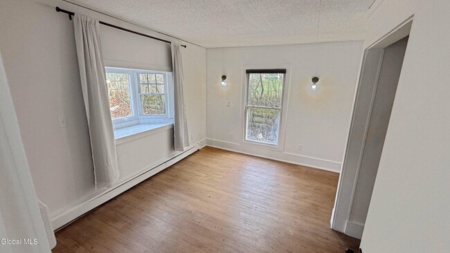 Building Photo - 12 Ordway Ln