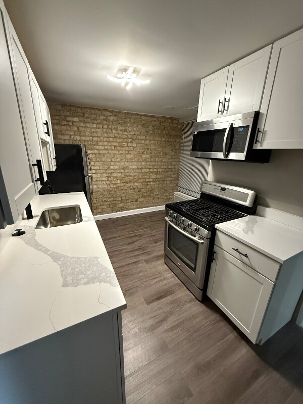 Primary Photo - 3307 Huntley Sq Dr