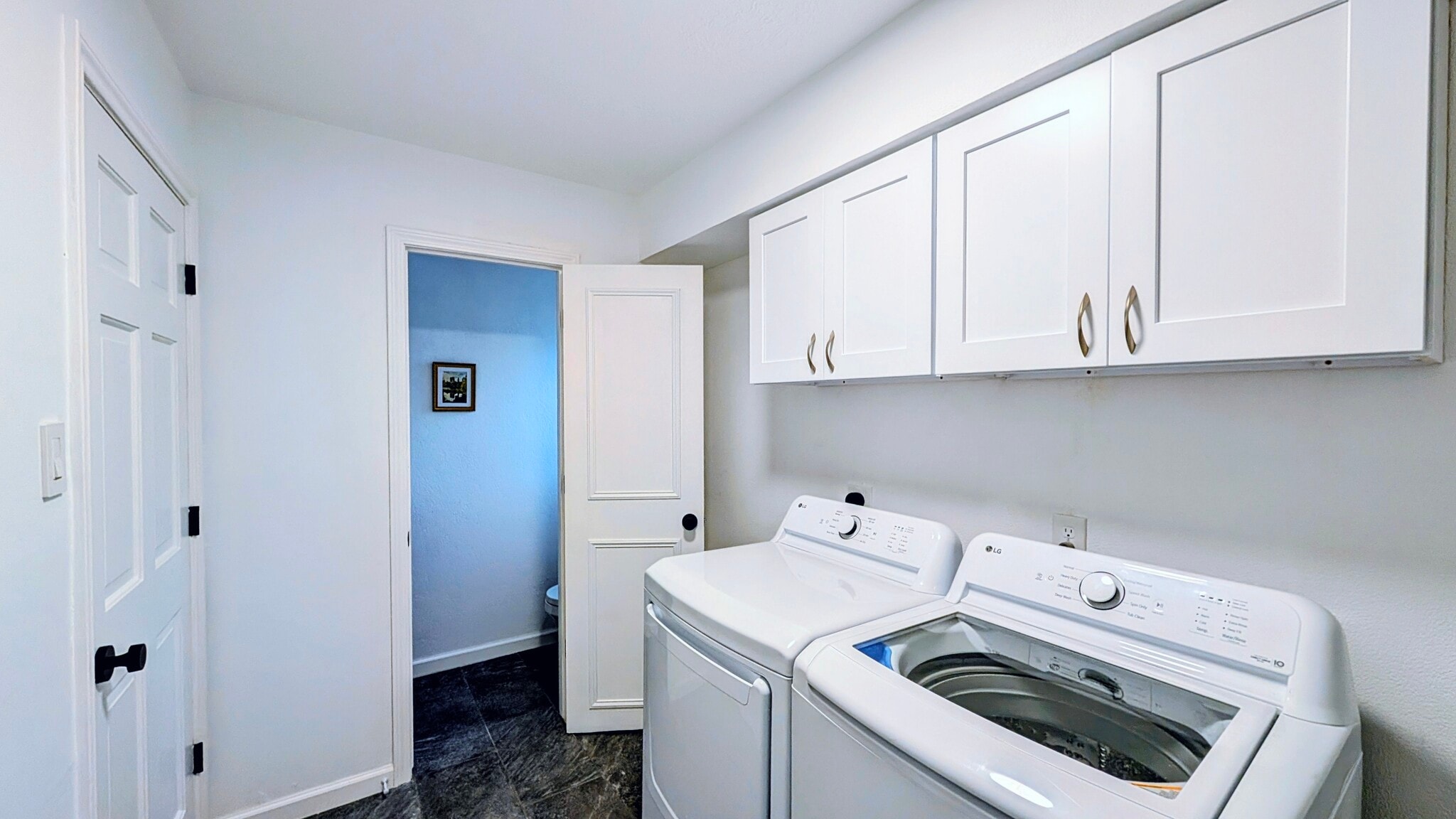 Laundry Room - 15707 Downford Dr