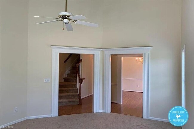Building Photo - 7509 Riverside Ct
