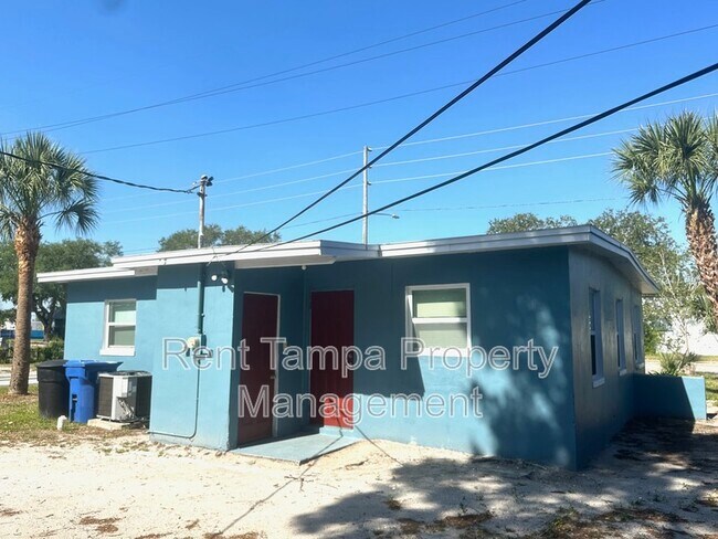 Building Photo - 626 31st St S