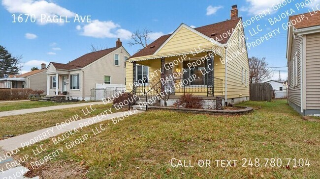 Building Photo - 1670 Pagel Ave