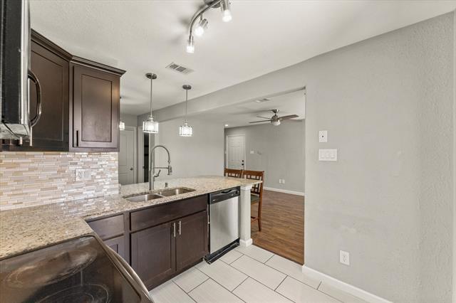 Building Photo - 336 Melrose Dr