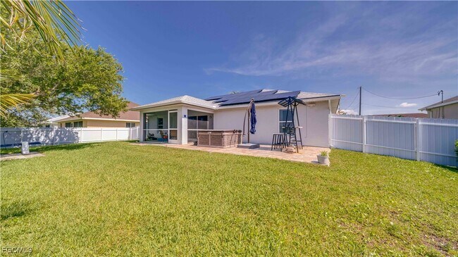 Building Photo - 3322 NW 5th Terrace