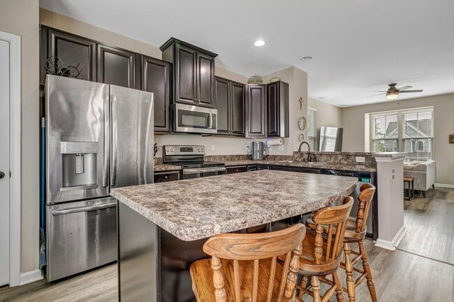 Building Photo - Call Sabrina Thomas at 757-767-0767 for more information