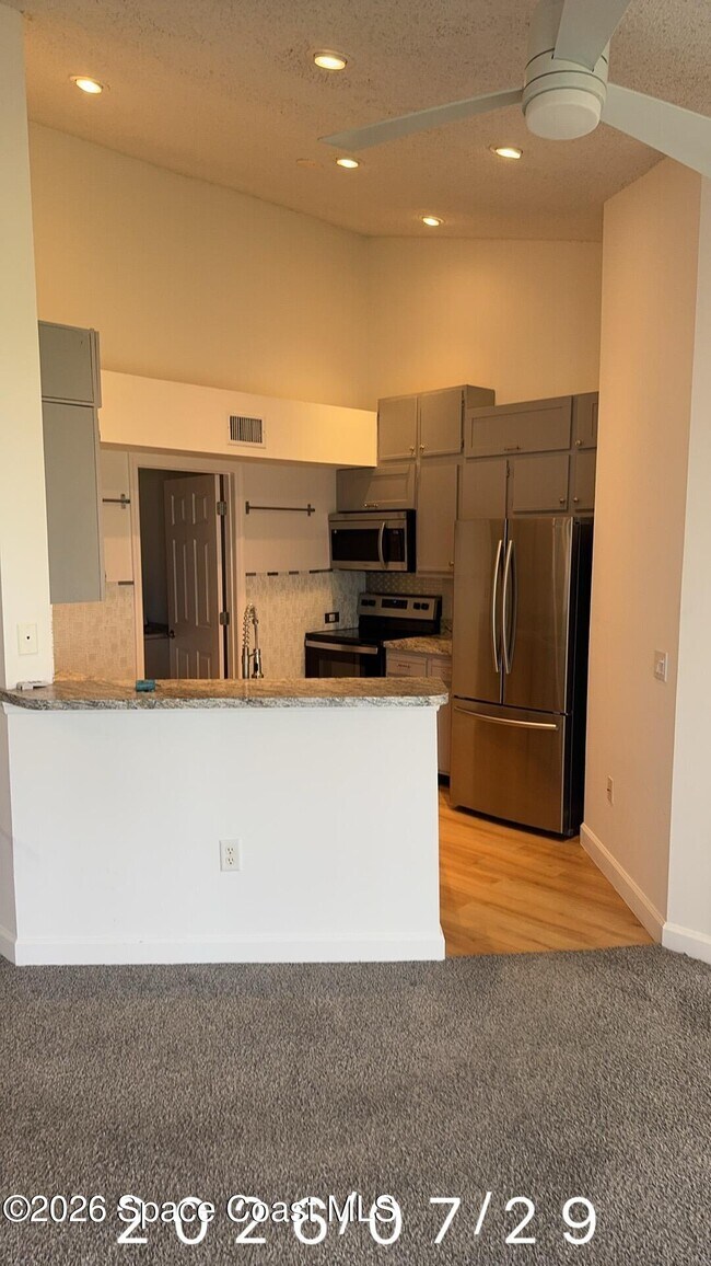 Building Photo - 7220 US-1