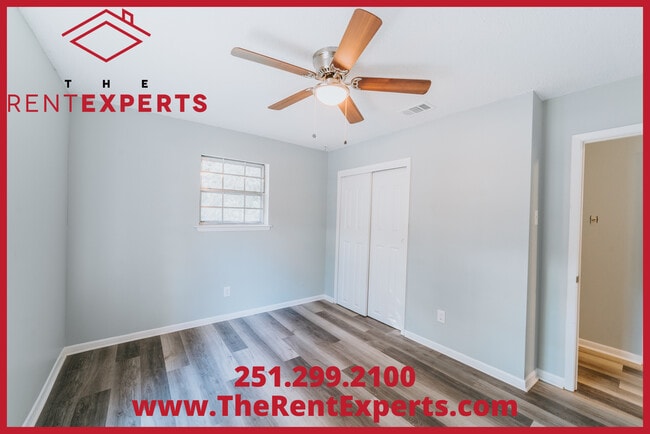 Building Photo - 3866 Hilton Dr