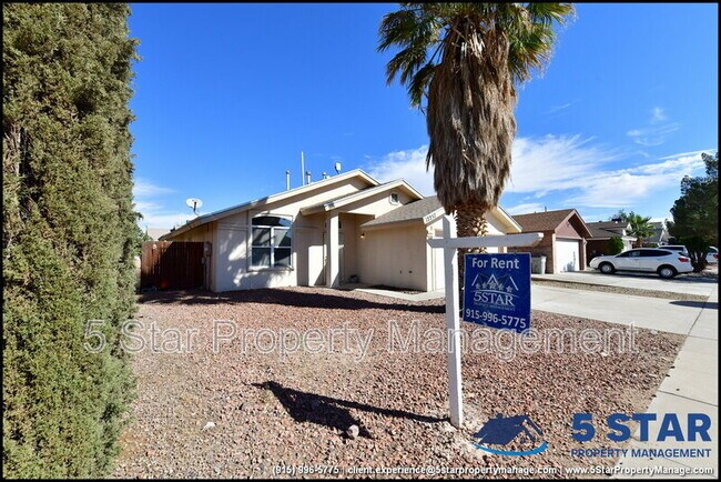 Building Photo - 12257 Robert Dahl Dr