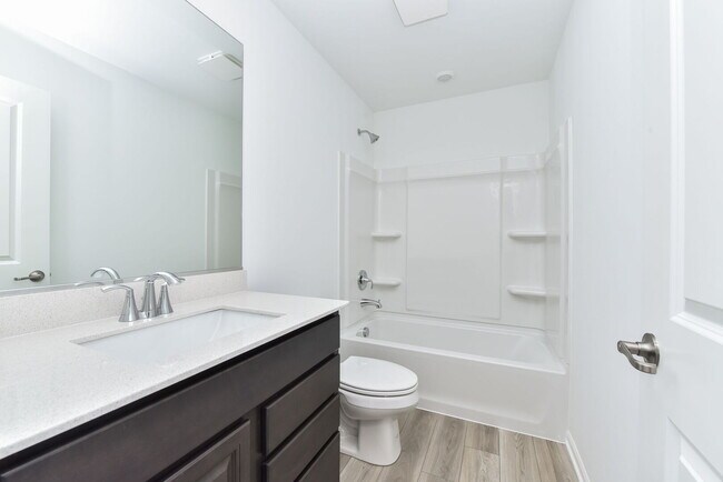 Building Photo - 15137 S Hepworth Pl