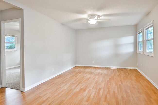 living room - 7811 Randy Rd