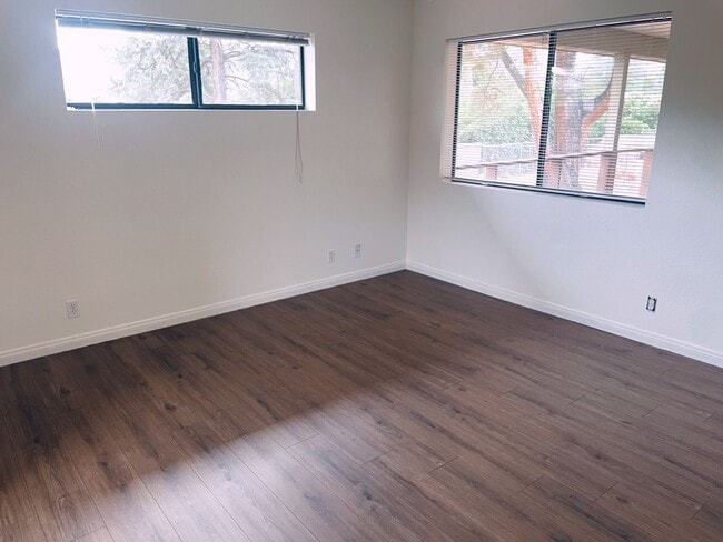 Building Photo - HOUSE - RED ROCK VIEWS - VILLAGE OF OAK CREEK