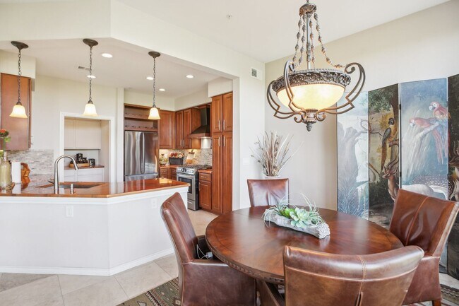 Building Photo - Luxury Riverfront Condo Near Georgetown Square | 2 Bed / 2 Bath with Balcony