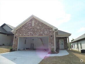 Building Photo - Home for rent in Odenville... Available to...
