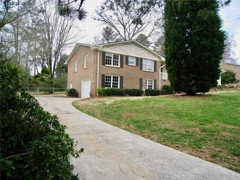 Primary Photo - 759 Mockingbird Ln