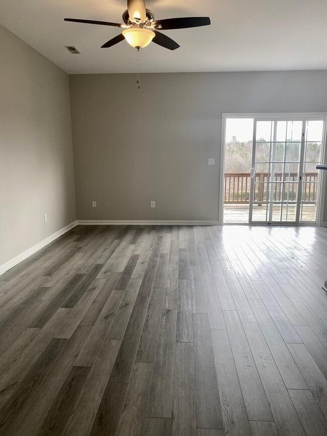 Building Photo - 110 Marbella Cir