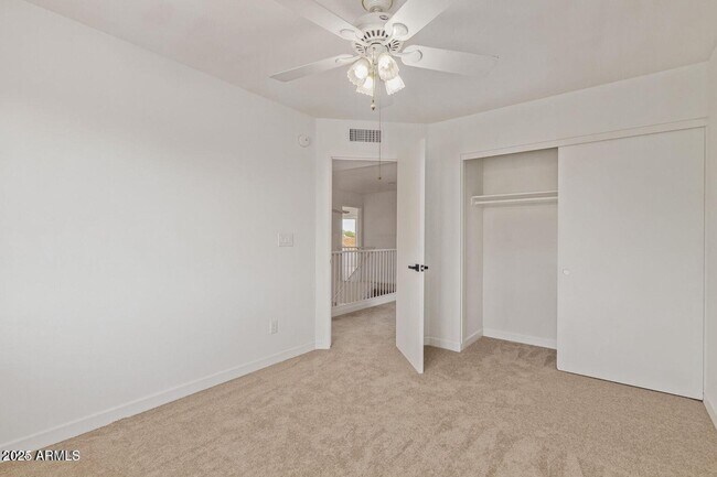 Building Photo - 5971 W Venus Way