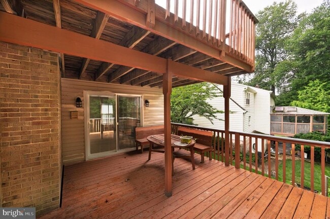 Building Photo - 14917 Brownstone Dr