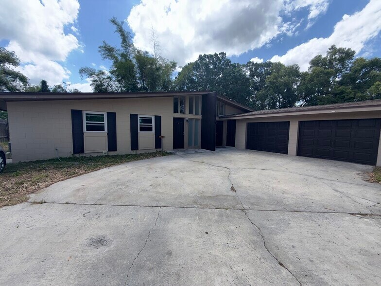 Building Photo - 5321 Davisson Ave