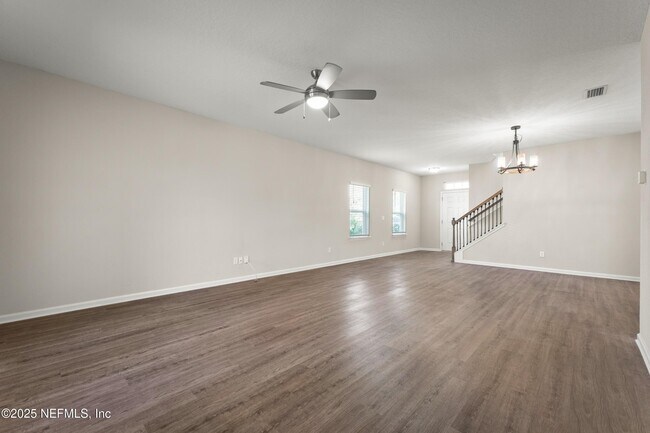 Building Photo - 54 St Barts Ave