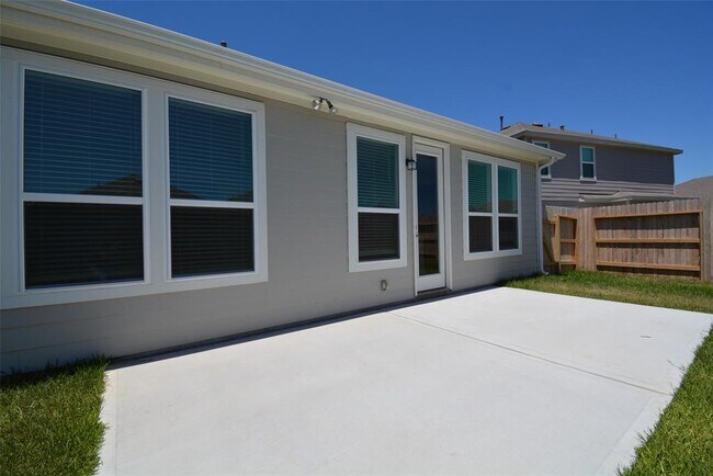 Building Photo - 20711 Westfield Grove Pl